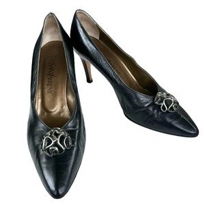 YSL Yves Saint Laurent Pumps